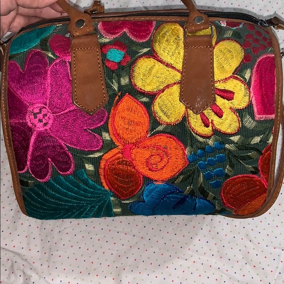 Mexican Leather Embroidered Handmade Satchel Purse - Picture 7 of 8